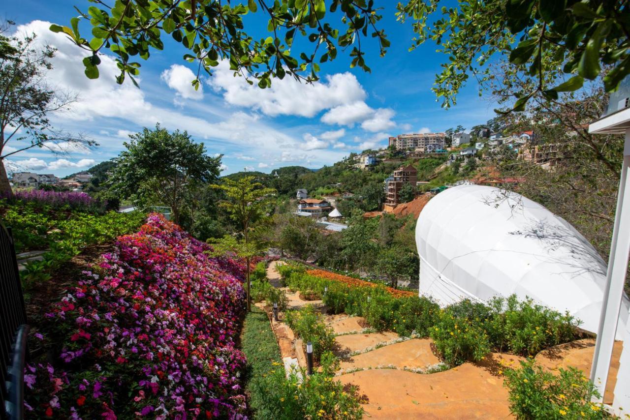 High Town Hotel Dalat Bagian luar foto